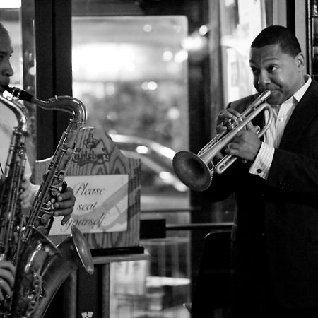The Rex Hotel Jazz & Blues Bar Toronto Exterior photo